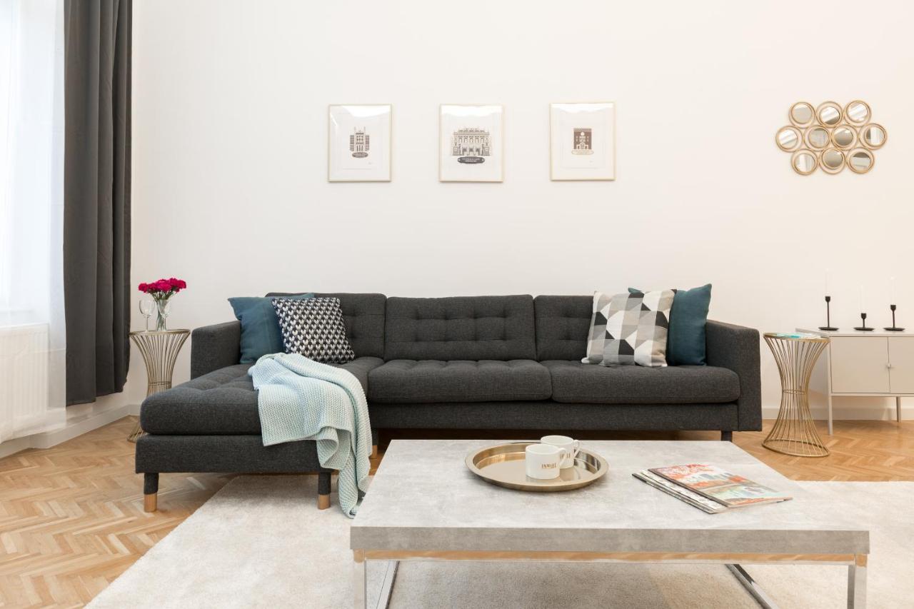 Space And Style In The Heart Of Budapest W 2Br&2Bt Exteriör bild